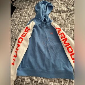 NWT under armour woman’s hoodie large